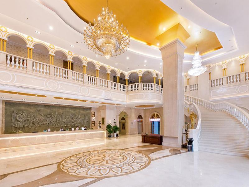 Vienna Hotel Shenzhen View Lake Park Exterior photo
